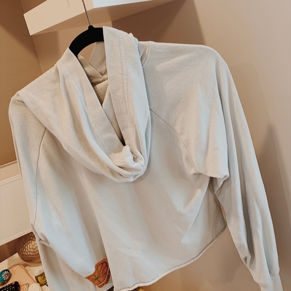 Cropped Sweater - Picture 2 of 2